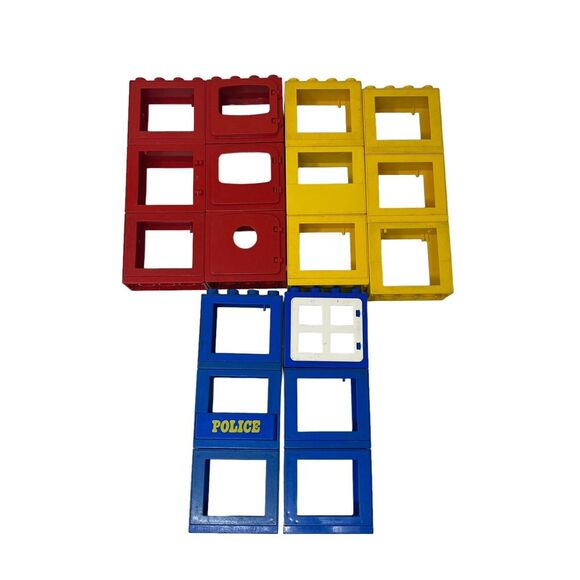 Lego Duplo Specialty Windows Door Lot‎ of 18  Replacement Red Blue Yellow - Picture 1 of 8